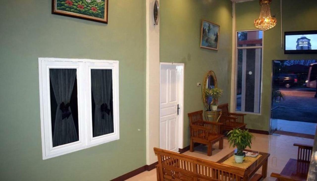 Hotel Grand Family Sungairampah Екстериор снимка