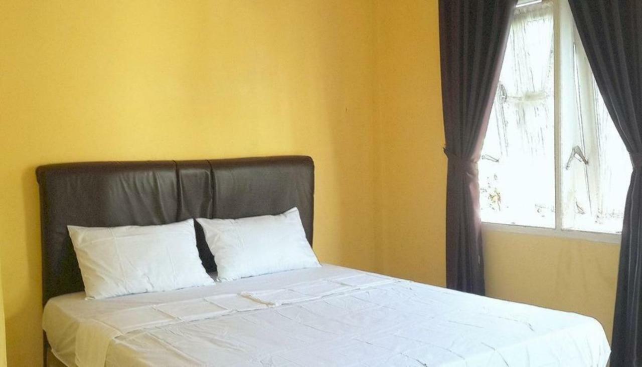 Hotel Grand Family Sungairampah Екстериор снимка